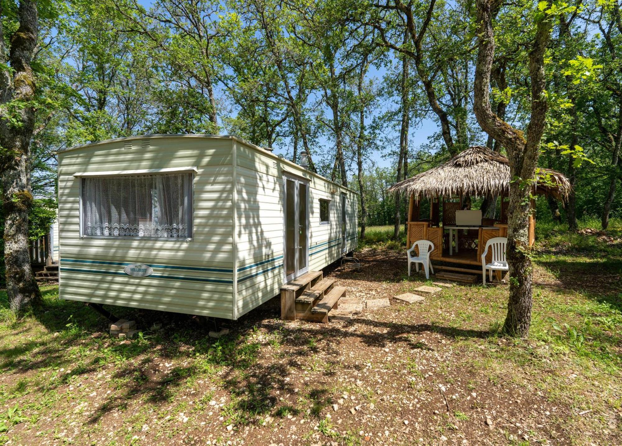 Camping Les Paillotes 派拉克 外观 照片